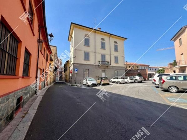 appartamento in vendita a Piacenza in zona Centro Storico