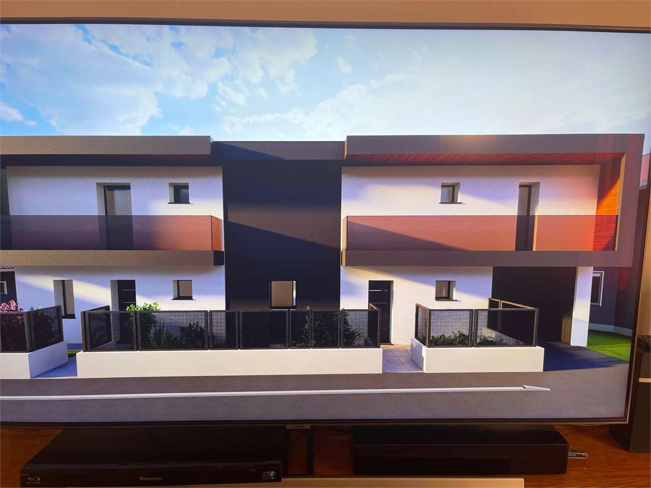 casa indipendente in vendita a Piacenza