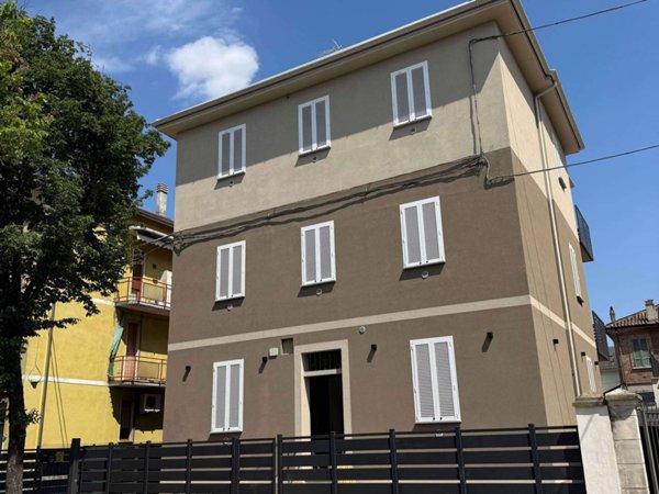 appartamento in vendita a Piacenza in zona Infrangibile