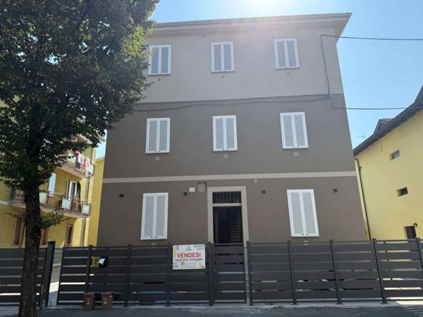 appartamento in vendita a Piacenza in zona Infrangibile