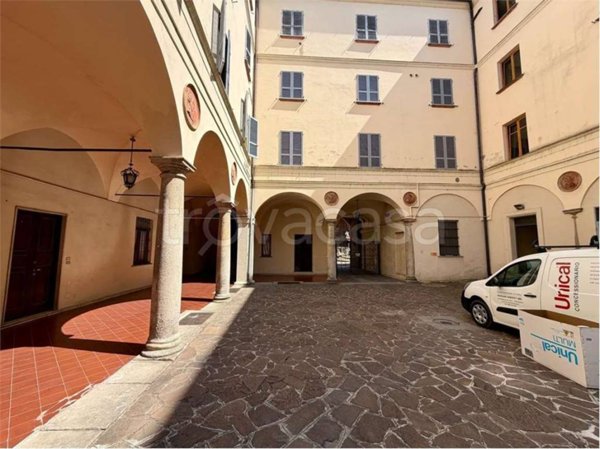 appartamento in vendita a Piacenza in zona Centro Storico