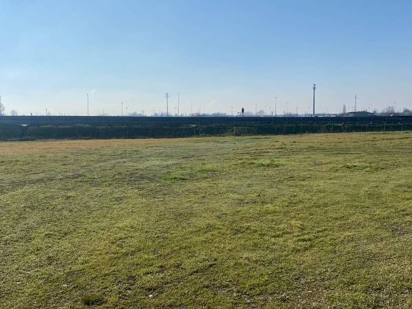 terreno agricolo in vendita a Piacenza in zona Gerbido