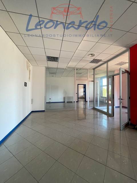 ufficio in vendita a Piacenza