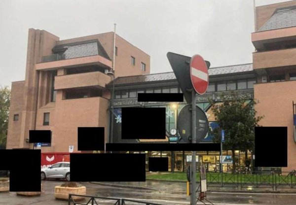 ufficio in vendita a Piacenza
