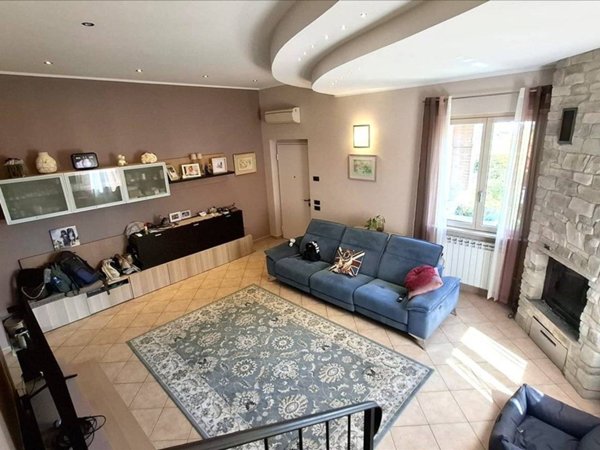 casa indipendente in vendita a Piacenza in zona Centro Storico
