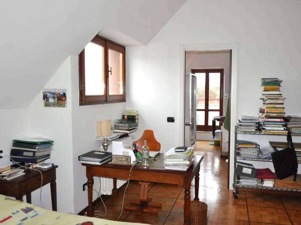 appartamento in vendita a Piacenza in zona Barriera Genova