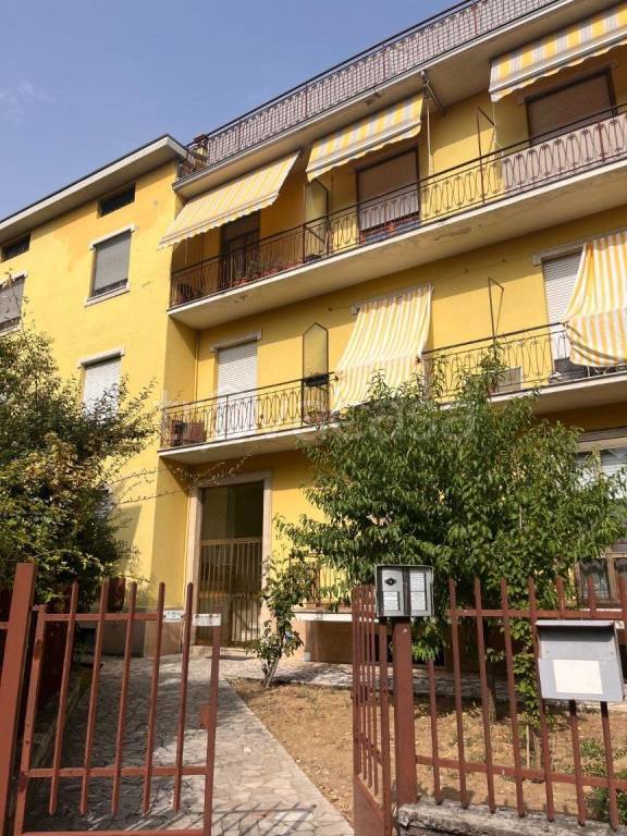 appartamento in vendita a Piacenza in zona Infrangibile