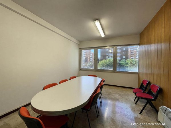 ufficio in vendita a Piacenza in zona Barriera Genova