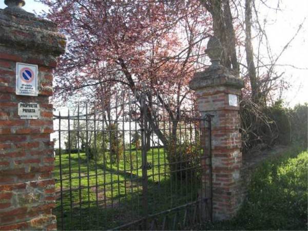 casa indipendente in vendita a Pianello Val Tidone in zona Arcello