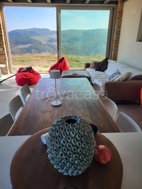 casa indipendente in vendita a Pianello Val Tidone