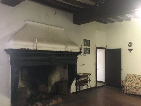 casale in vendita a Pianello Val Tidone