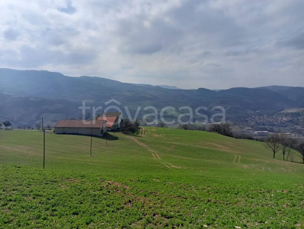 casa indipendente in vendita a Pianello Val Tidone