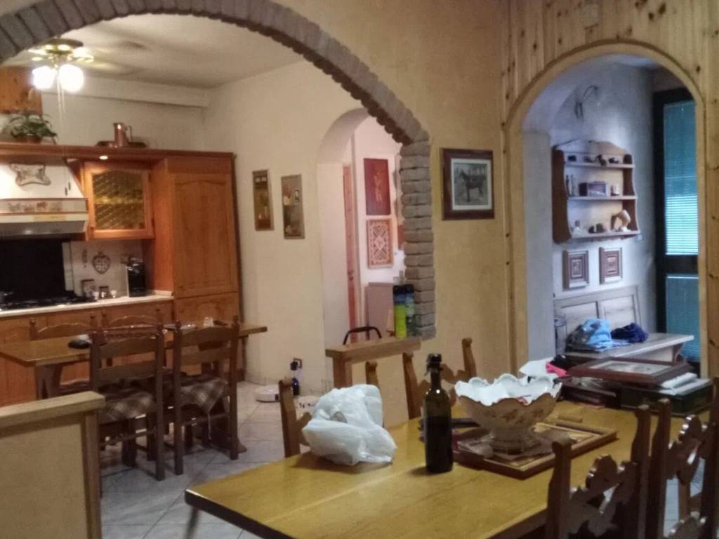 casa indipendente in vendita a Pianello Val Tidone