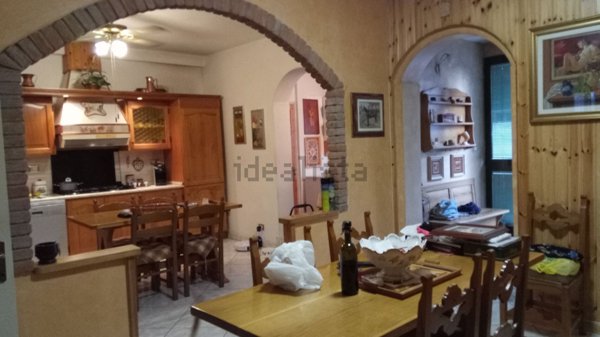 casa indipendente in vendita a Pianello Val Tidone