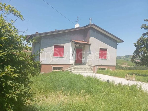 casa indipendente in vendita a Pianello Val Tidone