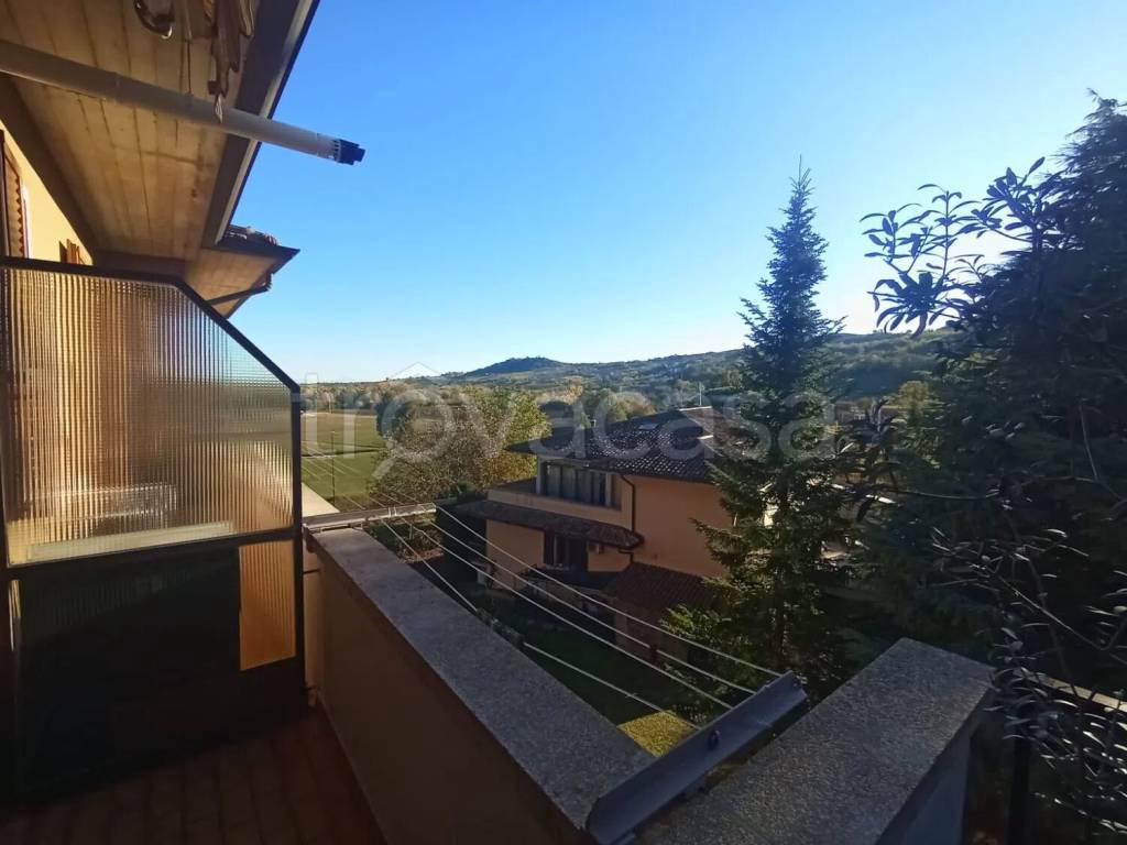 appartamento in vendita a Pianello Val Tidone