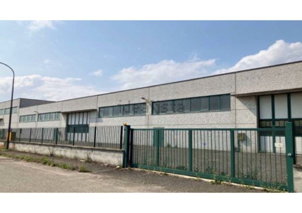 capannone in vendita a Pianello Val Tidone