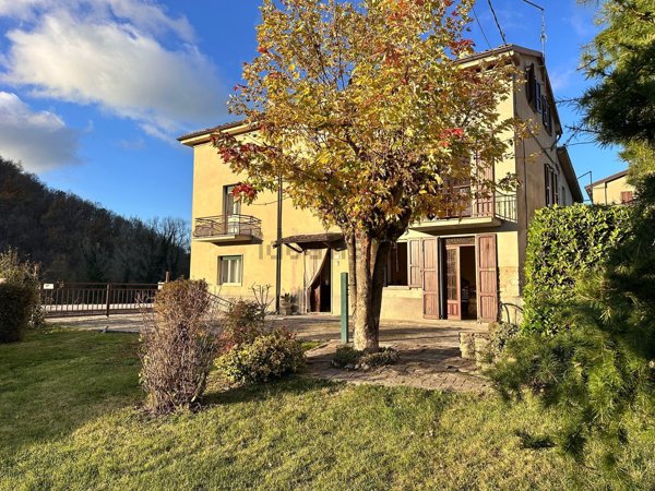 appartamento in vendita a Pianello Val Tidone