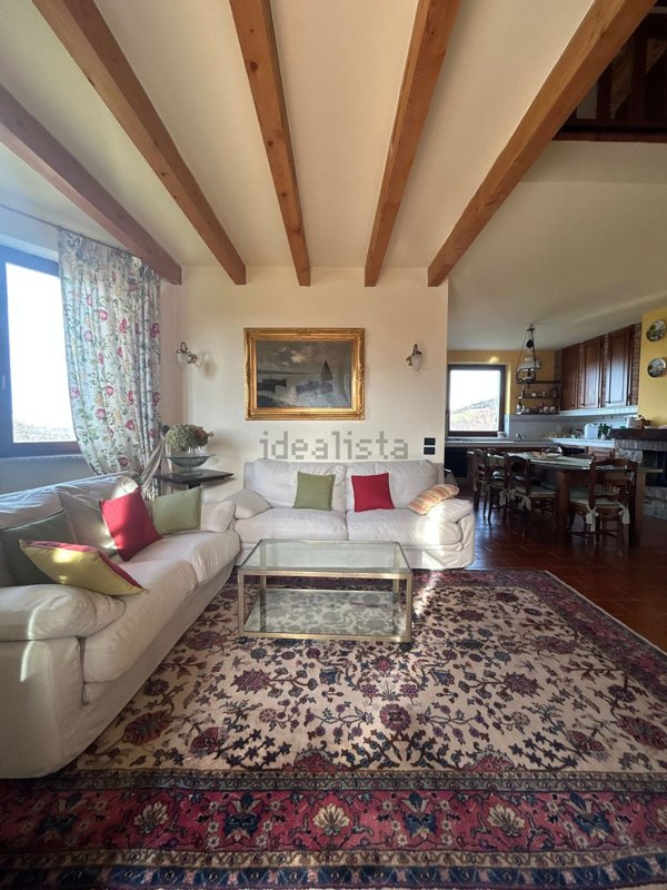 casa indipendente in vendita a Pianello Val Tidone