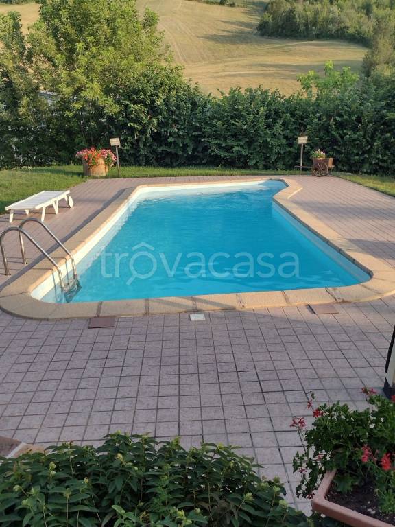 casa indipendente in vendita a Pianello Val Tidone