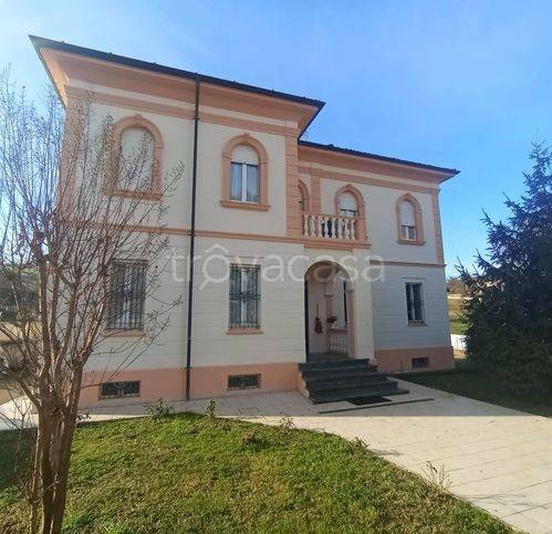 casa indipendente in vendita a Pianello Val Tidone