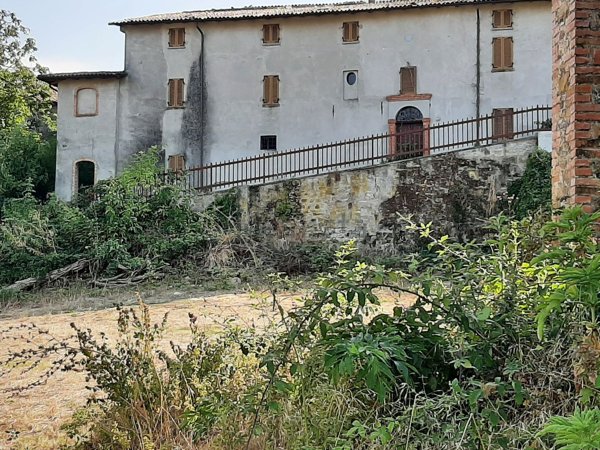 casa indipendente in vendita a Piozzano