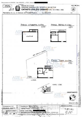 casa indipendente in vendita a Piozzano