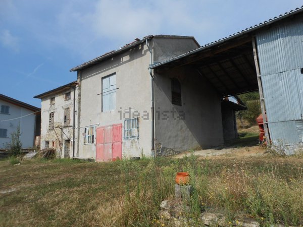 appartamento in vendita a Piozzano