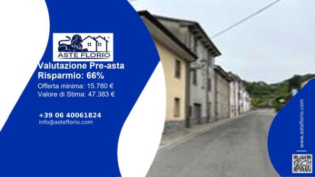 casa indipendente in vendita a Piozzano