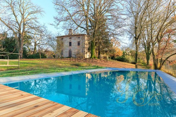 casa semindipendente in vendita a Piozzano