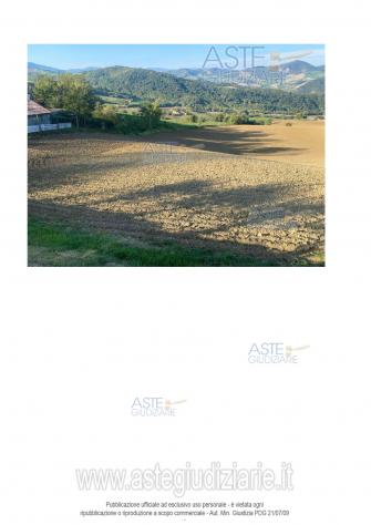 terreno edificabile in vendita a Piozzano