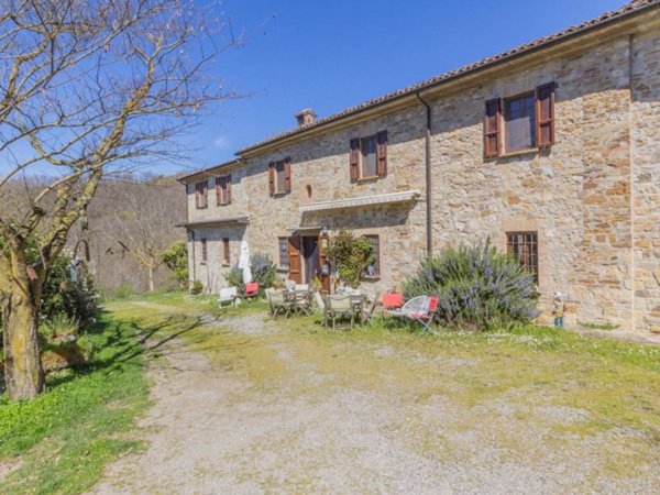 casa indipendente in vendita a Piozzano in zona San Gabriele