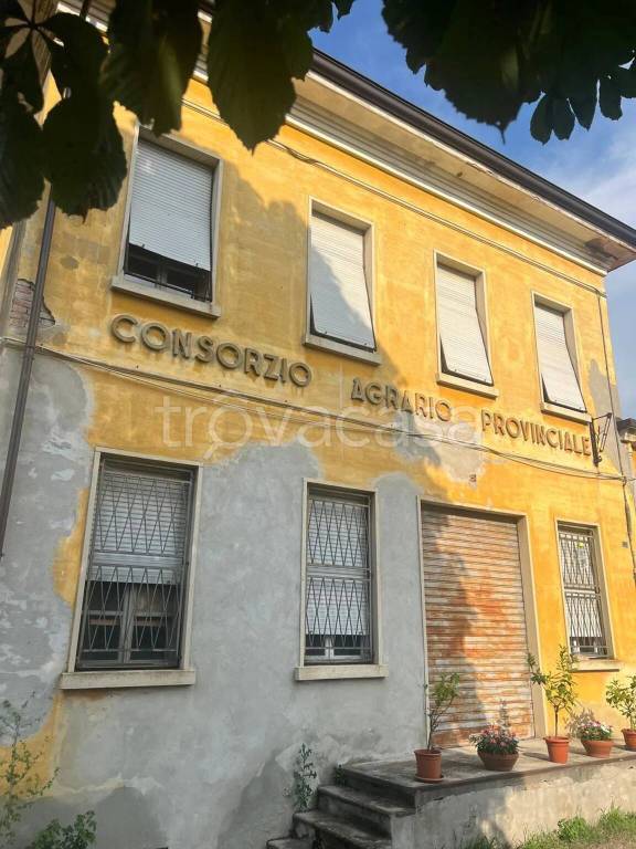 casa indipendente in vendita a Piozzano in zona San Gabriele
