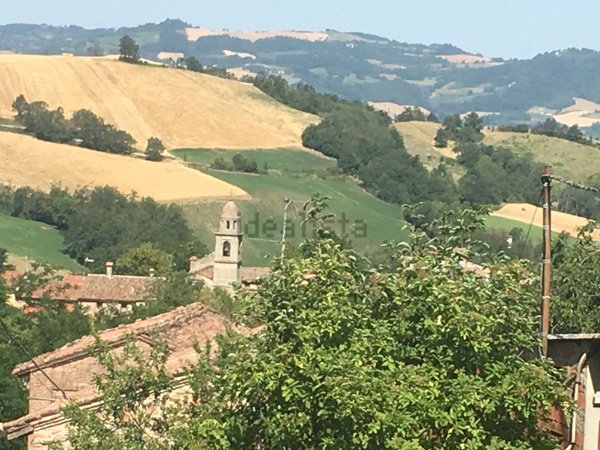 casa indipendente in vendita a Piozzano in zona San Gabriele
