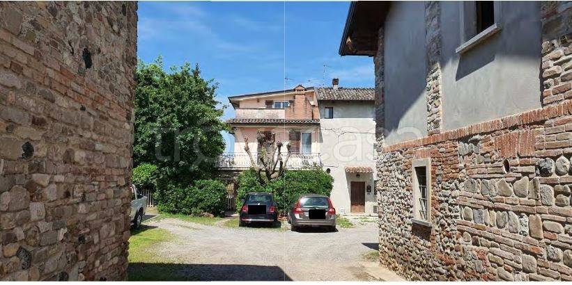 casa indipendente in vendita a Podenzano