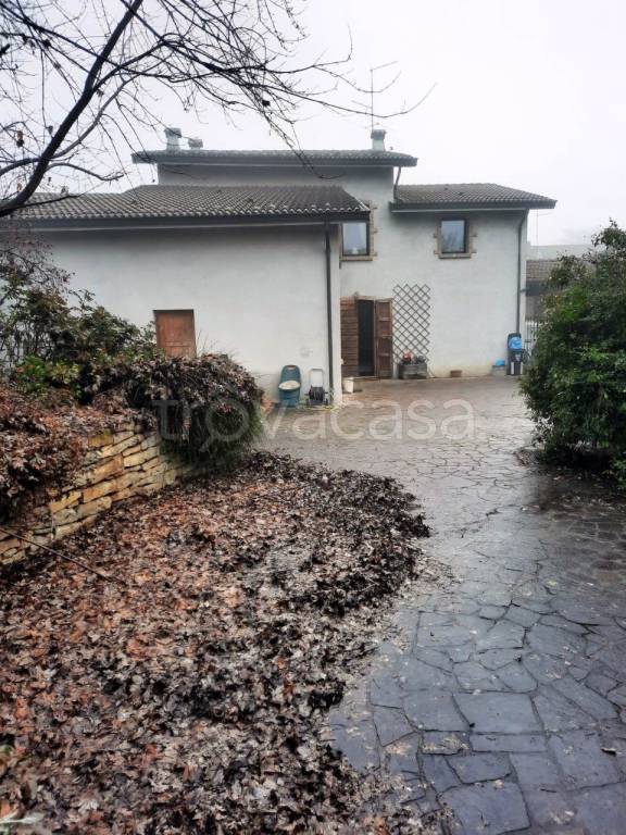 casa indipendente in vendita a Podenzano