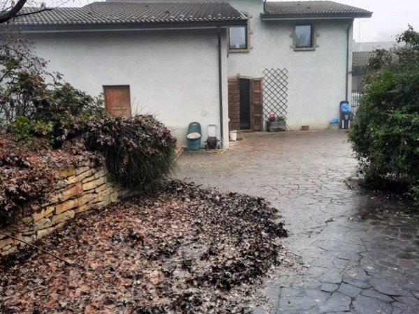 casa indipendente in vendita a Podenzano