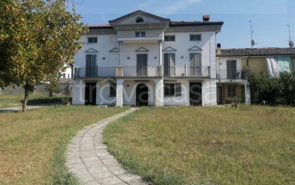 casa indipendente in vendita a Podenzano