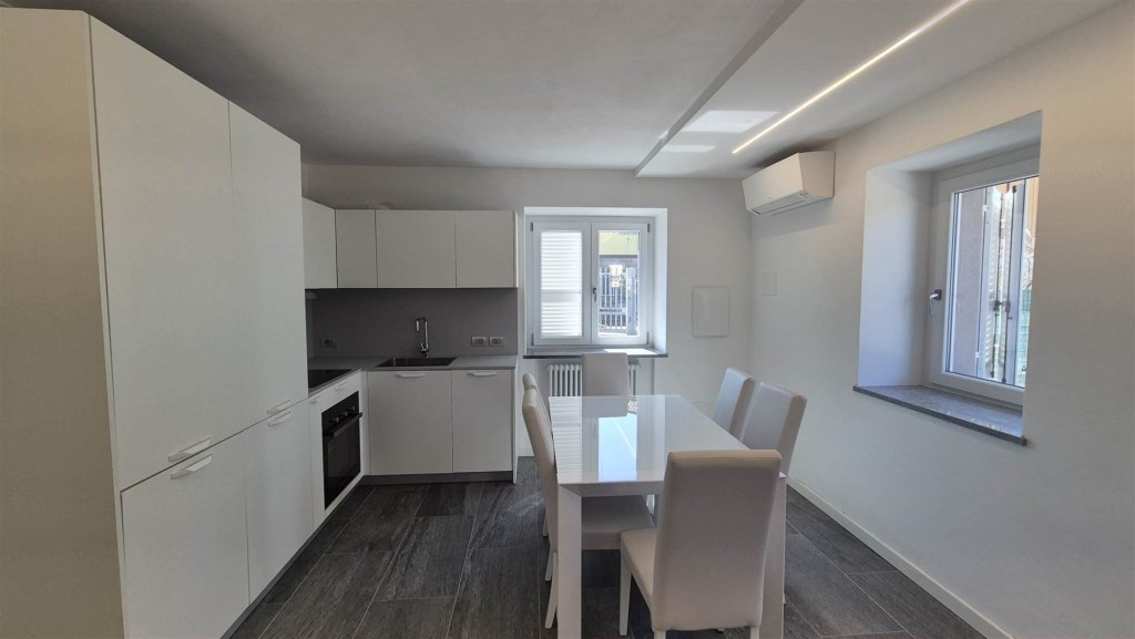 casa indipendente in vendita a Podenzano in zona Casoni