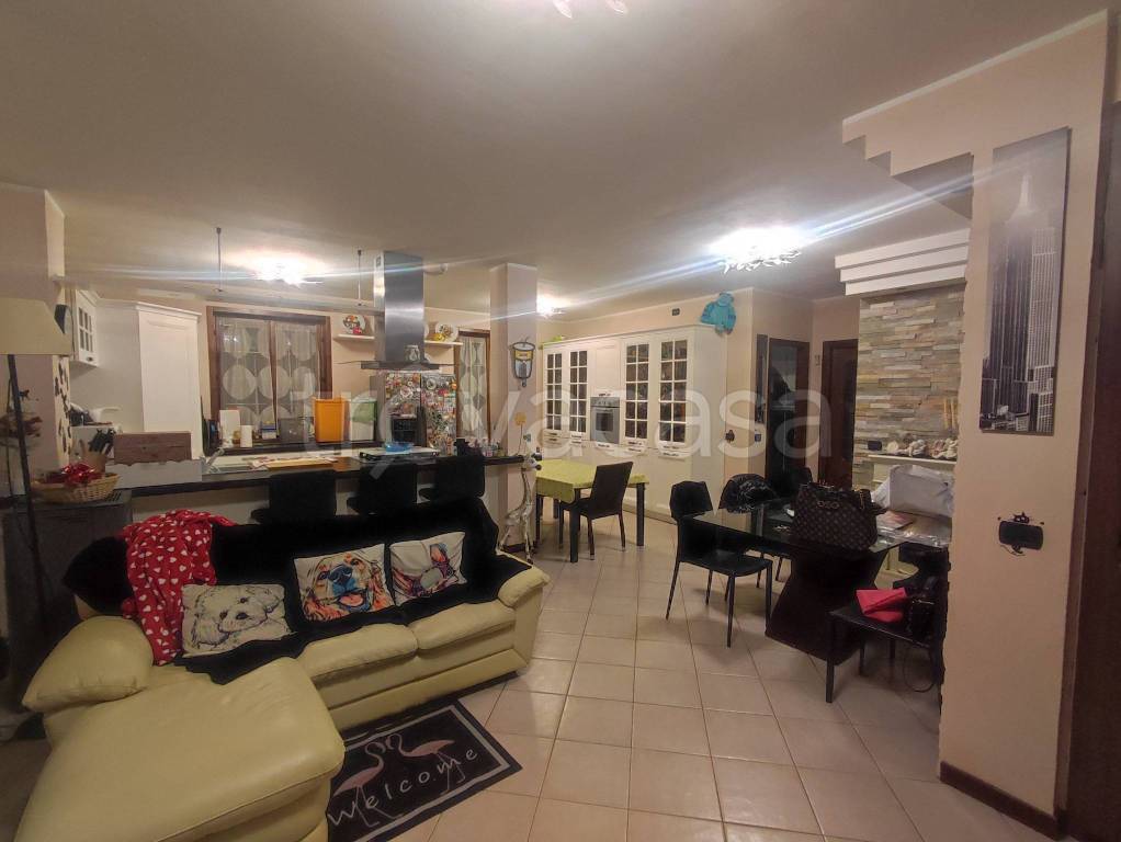 casa indipendente in vendita a Podenzano in zona San Polo