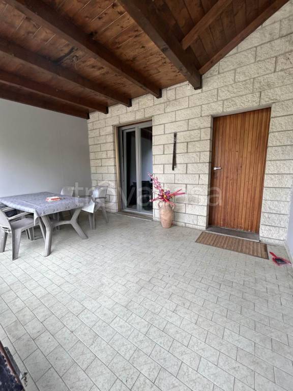 casa indipendente in vendita a Podenzano