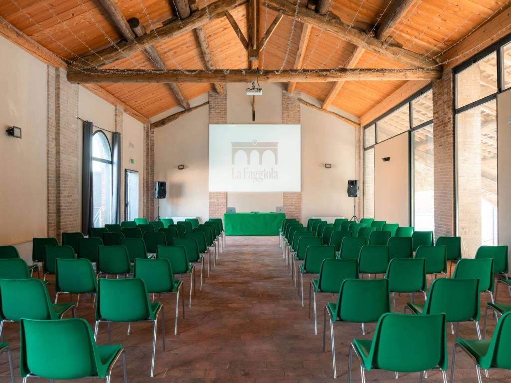 intera palazzina in vendita a Podenzano in zona Gariga