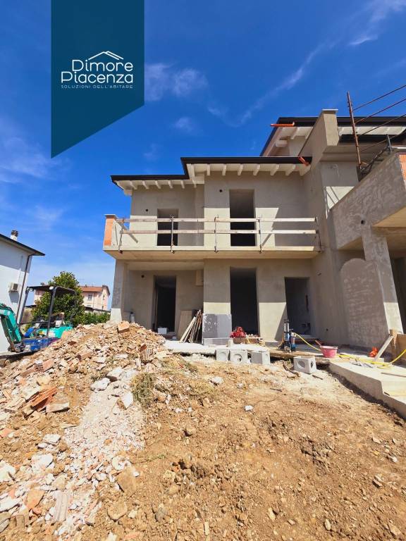 casa indipendente in vendita a Podenzano