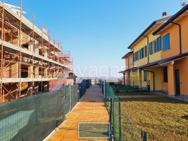 appartamento in vendita a Podenzano in zona San Polo
