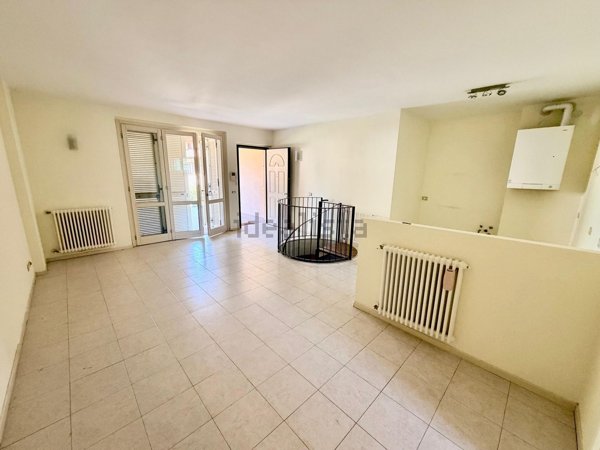 appartamento in vendita a Podenzano in zona Maiano