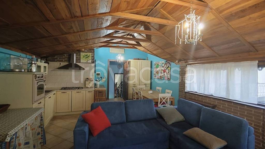 appartamento in vendita a Podenzano in zona San Polo