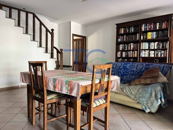 casa indipendente in vendita a Podenzano