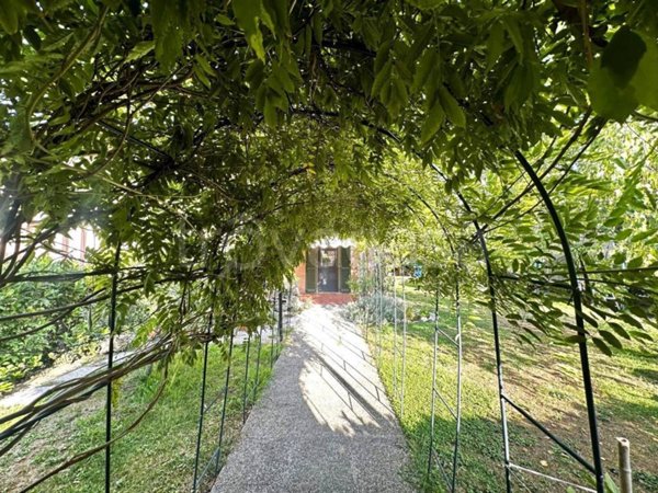 casa indipendente in vendita a Podenzano in zona Turro