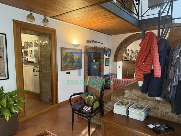 casa indipendente in vendita a Podenzano