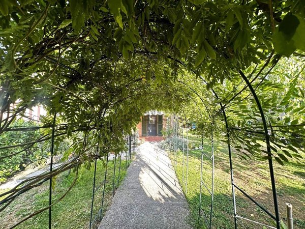 casa indipendente in vendita a Podenzano in zona Turro